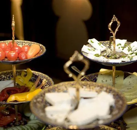 Отель Oriental & Restaurant