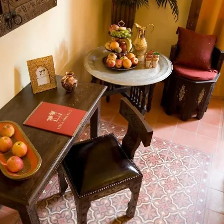 Hotel Oriental & Restaurant