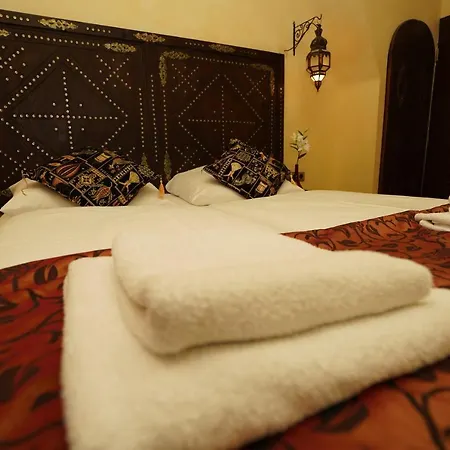 Hotel Oriental & Restaurant