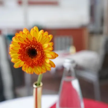 Oriental & Restaurant 4*