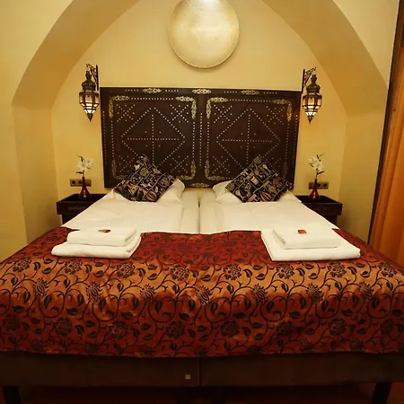 Oriental & Restaurant