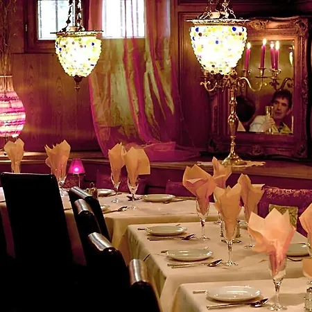 Oriental & Restaurant 4* Frankfurt am Main