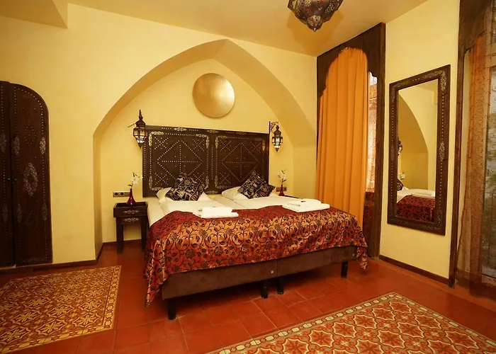 Hotel Oriental & Restaurant