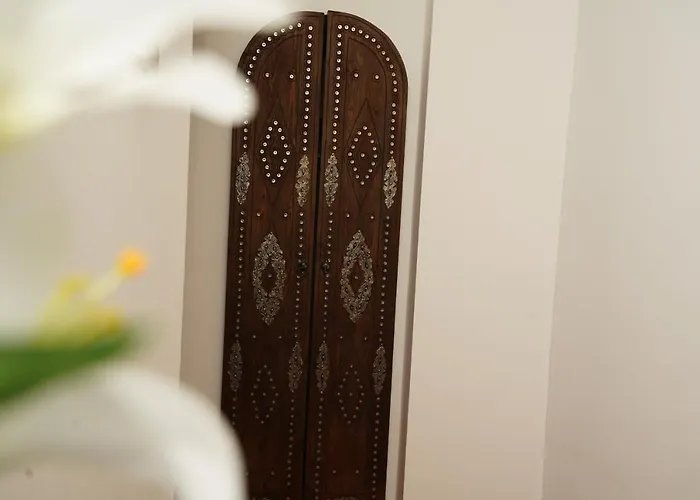 Ξενοδοχείο Oriental & Restaurant 4*