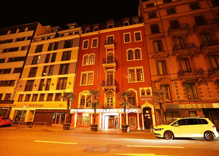 Oriental & Restaurant 4* 프랑크푸르트