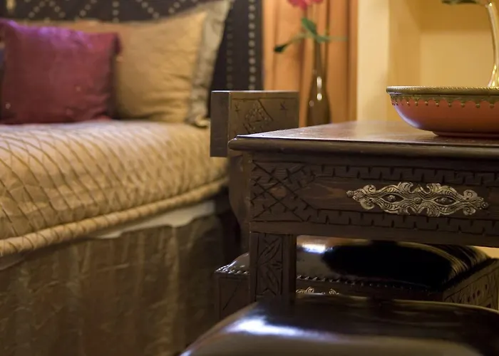 Oriental & Restaurant Hotel 4*