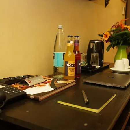 Oriental & Restaurant 호텔