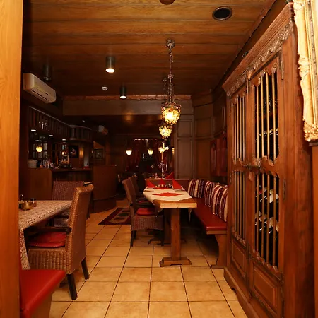 Oriental & Restaurant ホテル